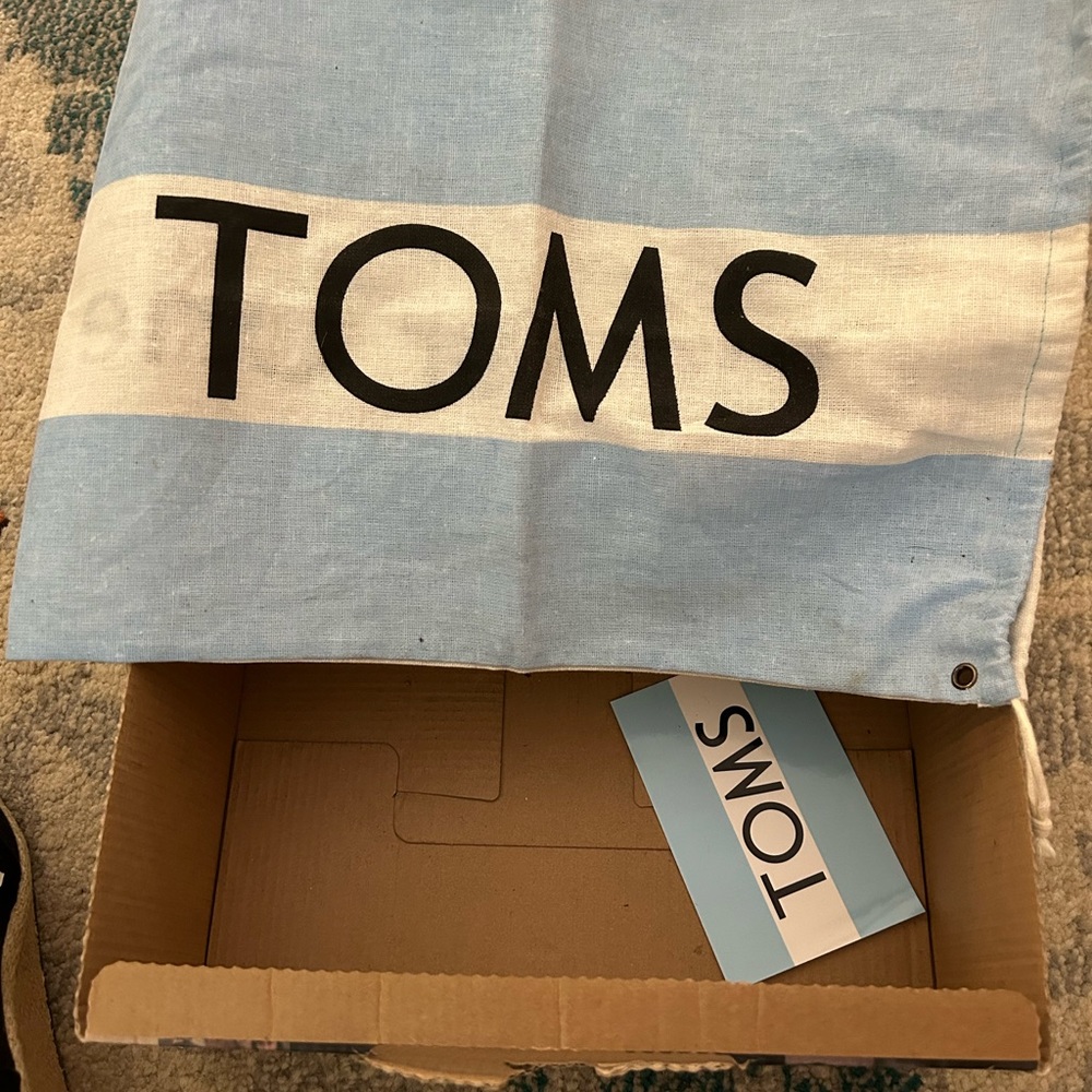 Toms Black Wedges - Picture 7 of 8